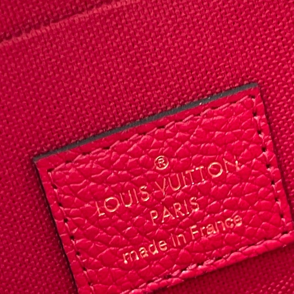 SOLD Louis Vuitton Pochette Felicie Empreinte - Picture 8 of 12